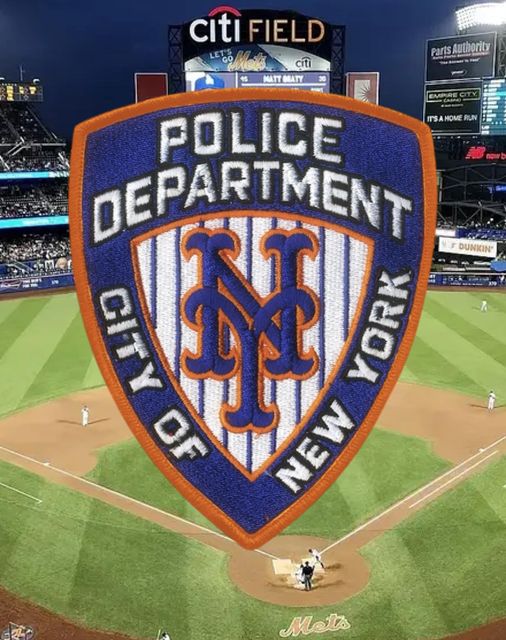 NEW YORK CITY POLICE DEPARTMENT (NYPD) NEW YORK METS COLLECTOR SERIES LIMITED EDITION PATCH.