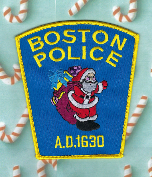 BOSTON, MASSACHUSETTS POLICE DEPARTMENT (BPD) 4.5 INCH 'SANTA CLAUS' CHRISTMAS EMBROIDERED PATCH BY PUBLIC SAFETY COLLECTIBLES.
