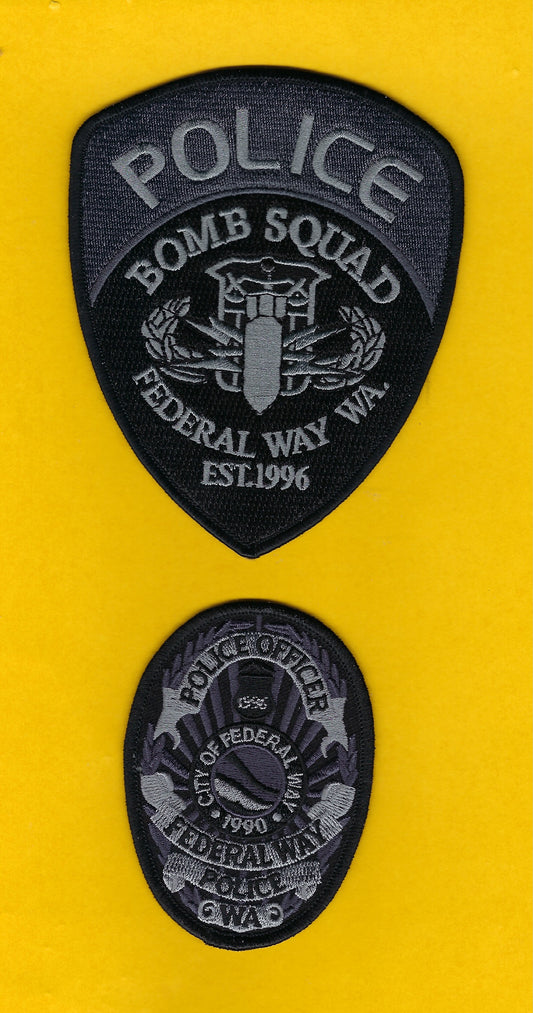 FEDERAL WAY, WASHINGTON POLICE DEPARTMENT 'BOMB SQUAD' EMBROIDERED PATCHES BY PUBLIC SAFETY COLLECTIBLES.