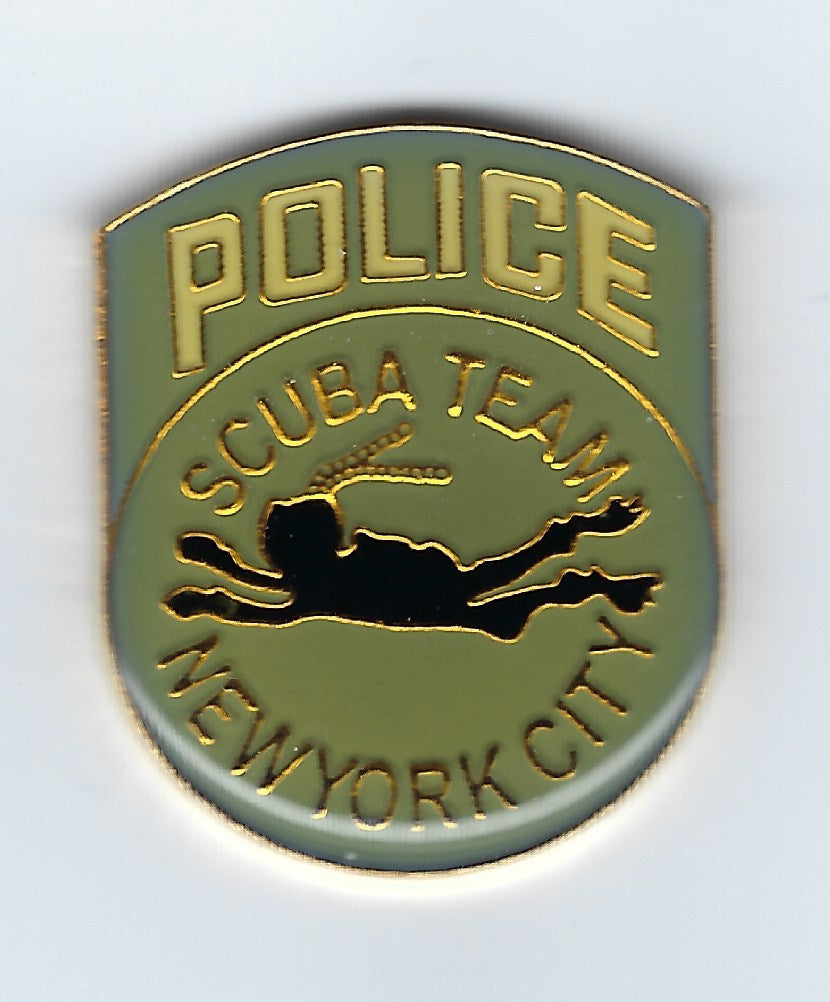 NEW YORK CITY POLICE DEPARTMENT (NYPD) 1.25 INCH 'SCUBA TEAM' PIN BY PUBLIC SAFETY COLLECTIBLES.
