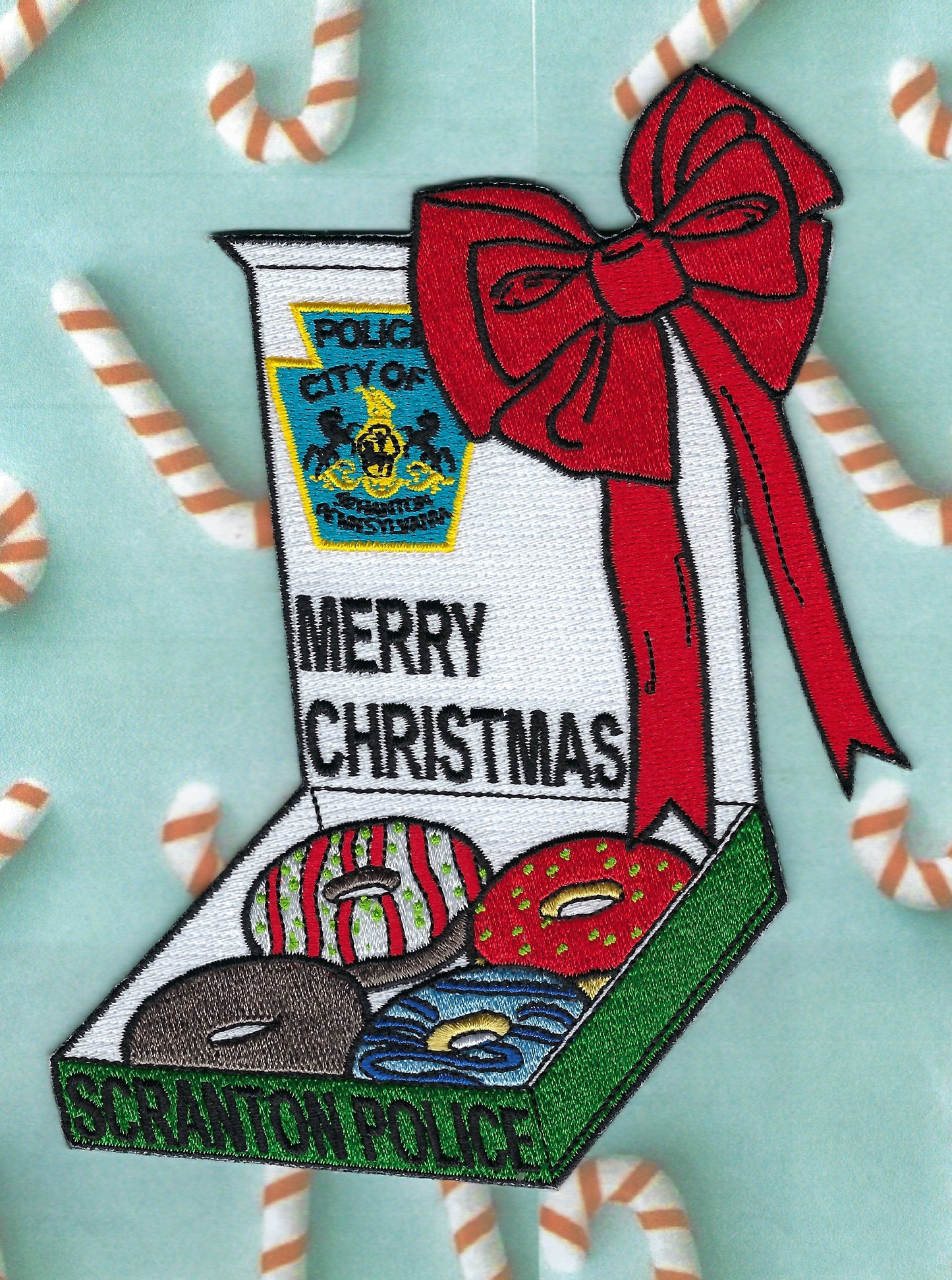 SCRANTON, PENNSYLVANIA POLICE DEPARTMENT ''BOX OF DONUTS' EMBROIDERED CHRISTMAS PATCH BY GHOST PATCH ENTERPRISES