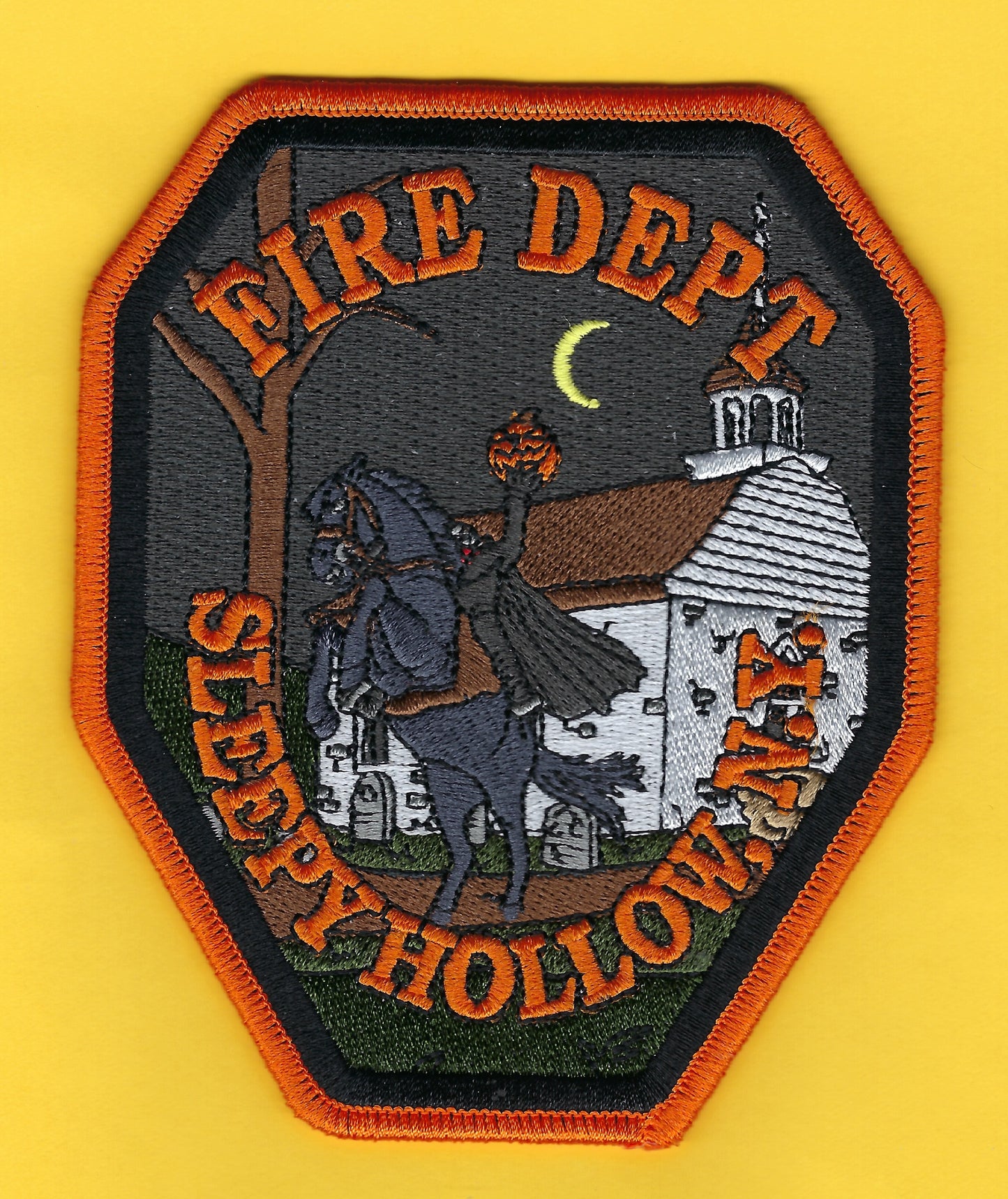 SLEEPY HOLLOW, NEW YORK ( WESTCHESTER COUNTY ) FIRE DEPARTMENT 'HAPPY HALLOWEEN' EMBROIDERED PATCH A BY GHOST PATCH ENTERPRISES.